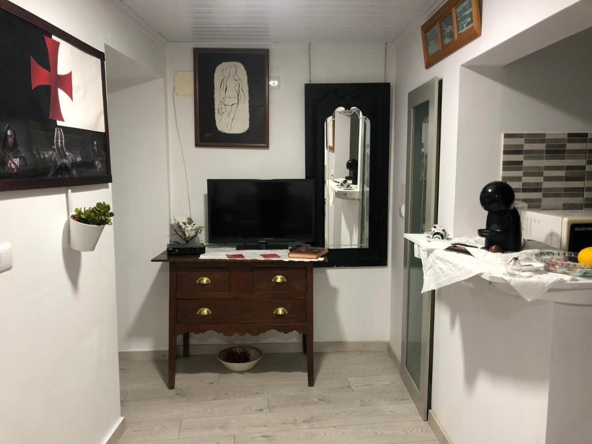 Pe Do Castelo Casinha - Pet Friendly & Garage Villa Tomar Exterior photo